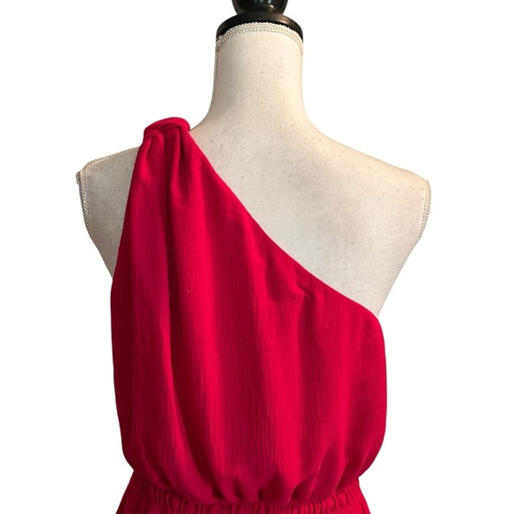 MAX STUDIO ONE SHOULDER TIRED MAXI DRESS POCKETS IN COLOR CERISE Sz MEDIUM NEW - Picture 7 of 9